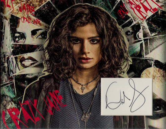 DIANE GURRERO SIGNED 14X11 DOOM PATROL PHOTO MOUNT (1)