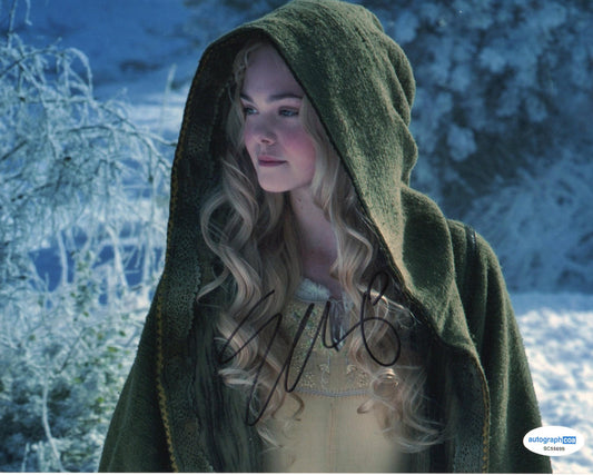 ELLE FANNING  SIGNED MALEFICENT 10X8 PHOTO (4) ALSO ACOA