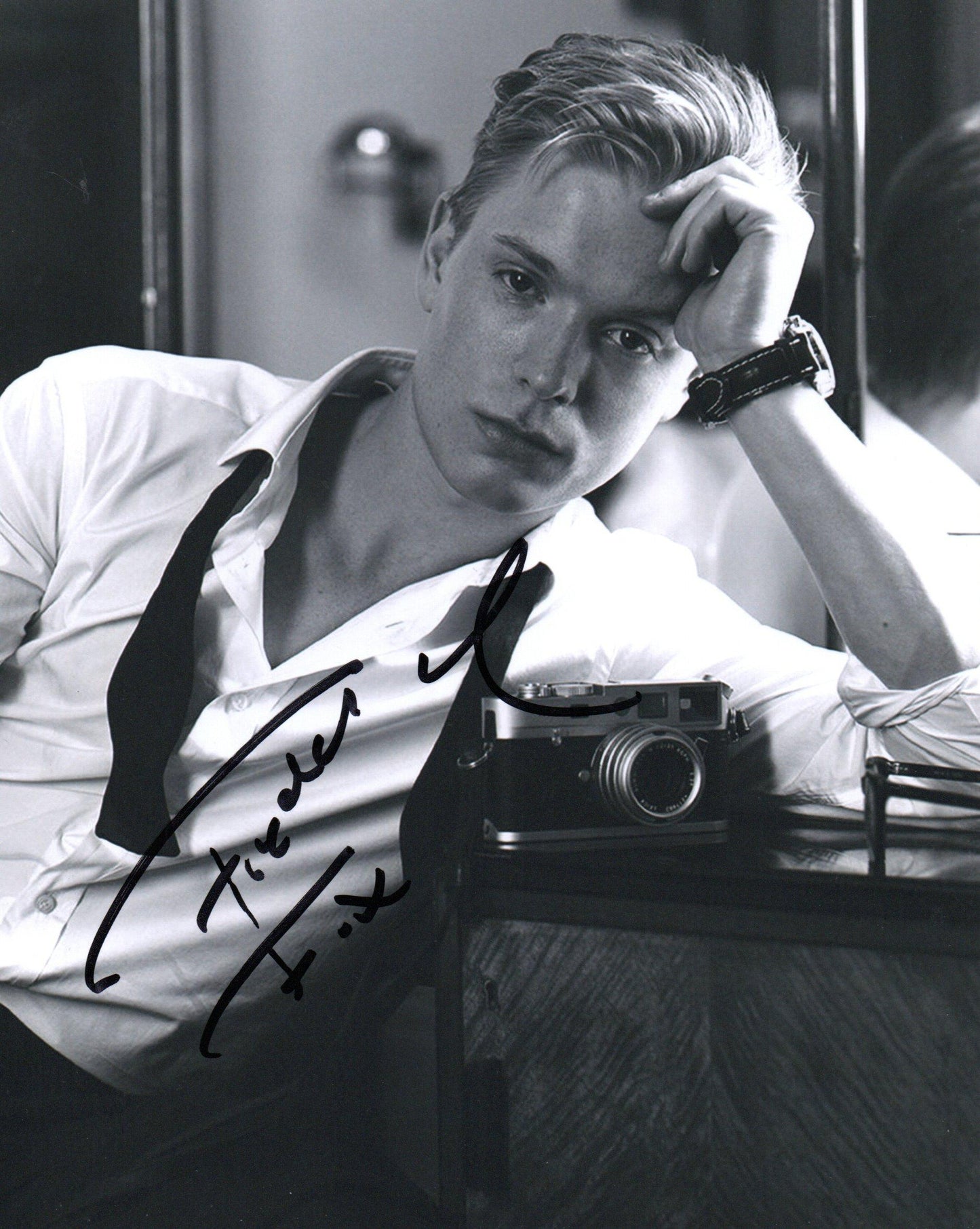 FREDDIE FOX SIGNED COOL 8X10 PHOTO