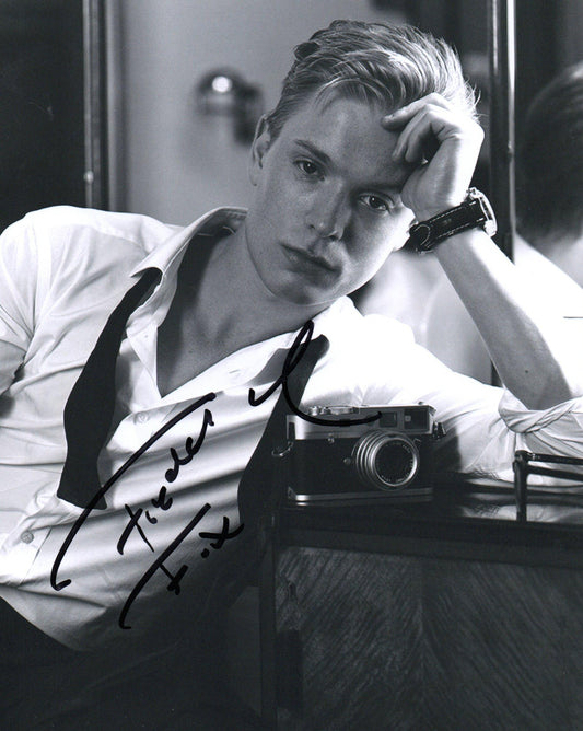 FREDDIE FOX SIGNED COOL 8X10 PHOTO