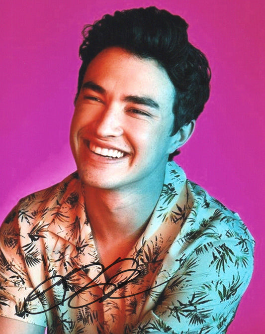 GAVIN LEATHERWOOD SIGNED COOL 8X10 PHOTO (1)
