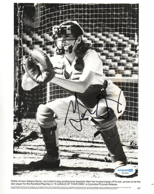 GEENA DAVIS SIGNED A LEAGUE OF THEIR OWN 10X8 PHOTO (2) also ACOA certified