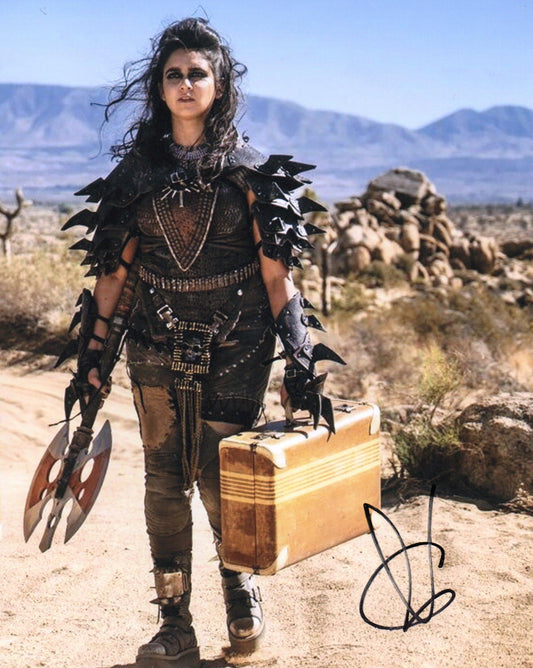 GERALDINE VISWANATHAN SIGNED MIRACLE WORKERS 10X8 PHOTO (4)