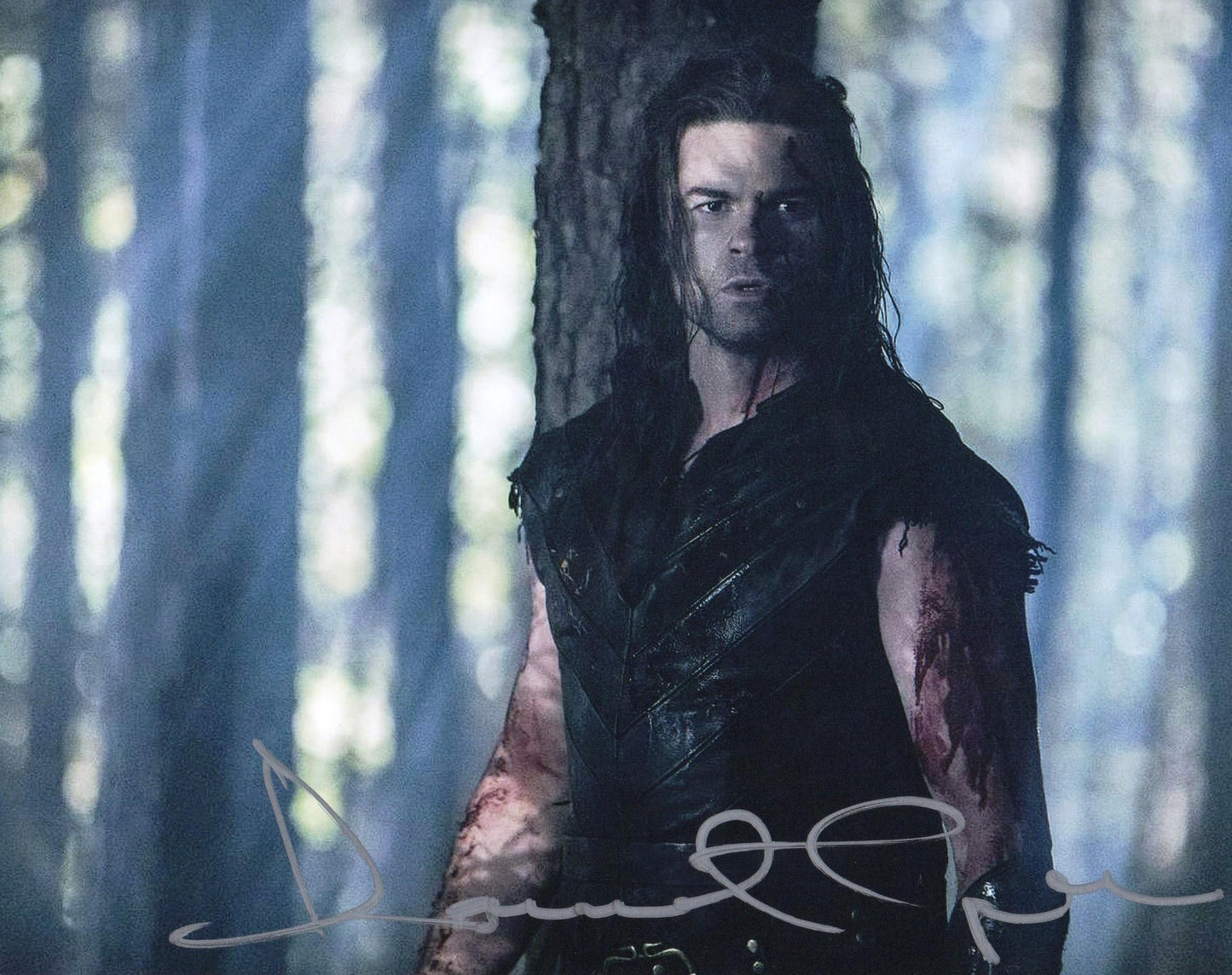 DANIEL GILLIES SIGNED THE ORIGINALS 8X10 PHOTO (3)