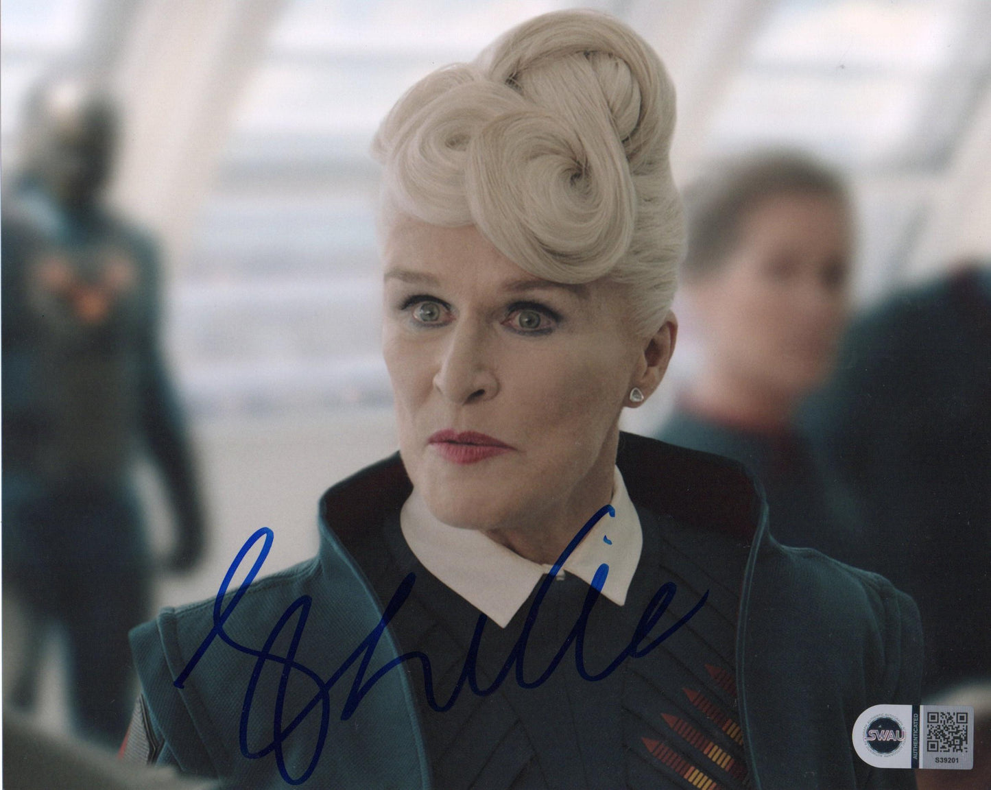 GLENN CLOSE SIGNED GUARDIANS OF THE GALAXY 10X8 PHOTO (3) SWAU