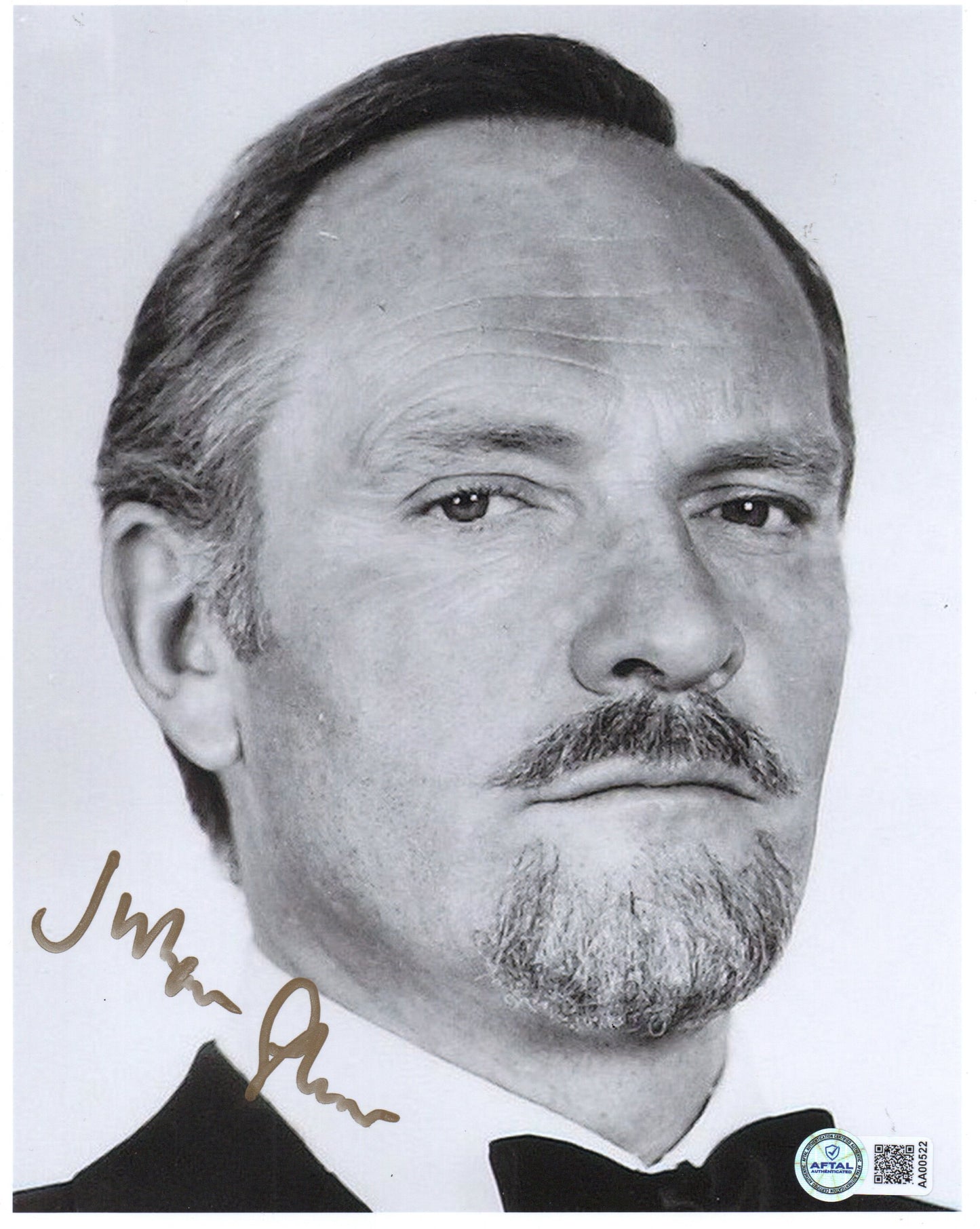 JULIAN GLOVER SIGNED FOR YOUR EYES ONLY 8X10 PHOTO (1) ALSO AFTAL AUTHENTICATION