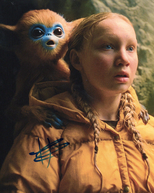 HELENA ZENGEL SIGNED THE LEGEND OF OCHI 10X8 PHOTO (1)