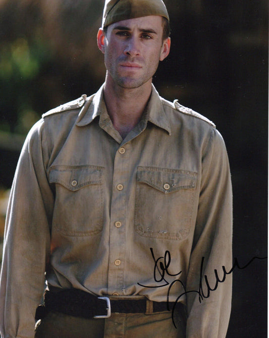 JOSEPH FIENNES SIGNED THE GREAT RAID 8X10 PHOTO (2)