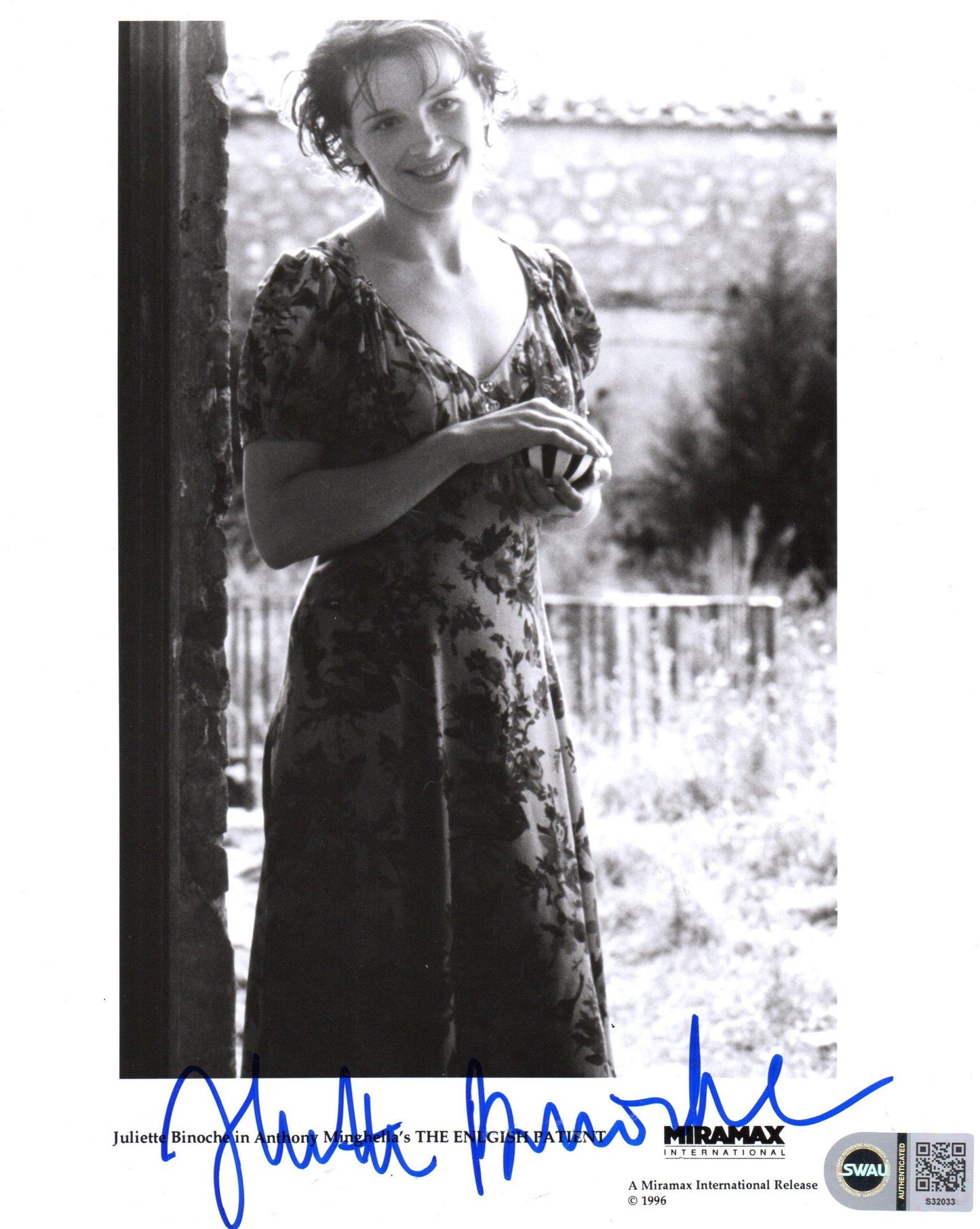 JULIETTE BINOCHE SIGNED THE ENGLISH PATIENT 10X8 PHOTO (3) ALSO SWAU
