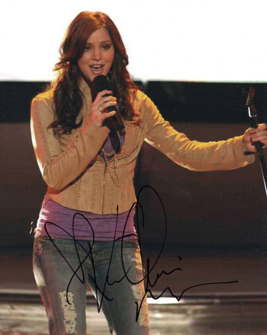 KATHARINE McPHEE SIGNED SINGING 10X8 PHOTO (1)