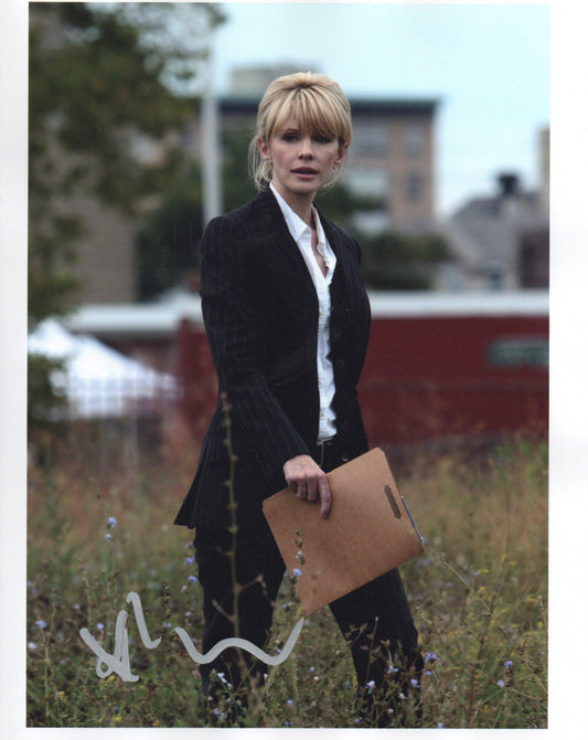 KATHRYN MORRIS SIGNED SEXY COLD CASE 10X8 PHOTO (1)