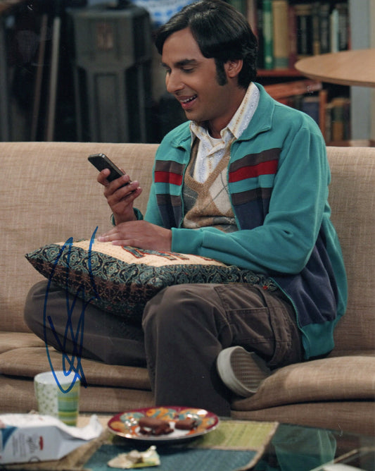 KUNAL NAYYAR SIGNED THE BIG BANG THEORY 8X10 PHOTO (6)