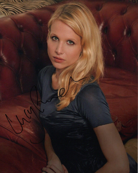 LUCY PUNCH SIGNED SEXY 10X8 PHOTO (6)