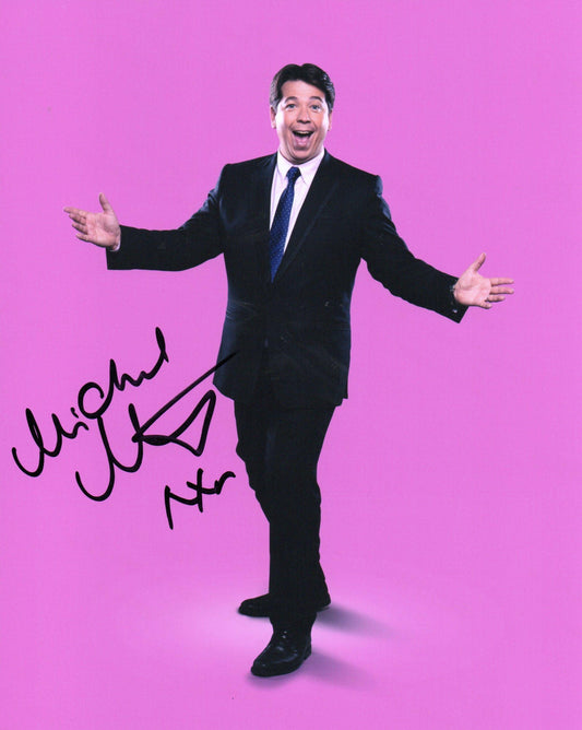 MICHAEL McINTYRE SIGNED 8X10 PHOTO (3)
