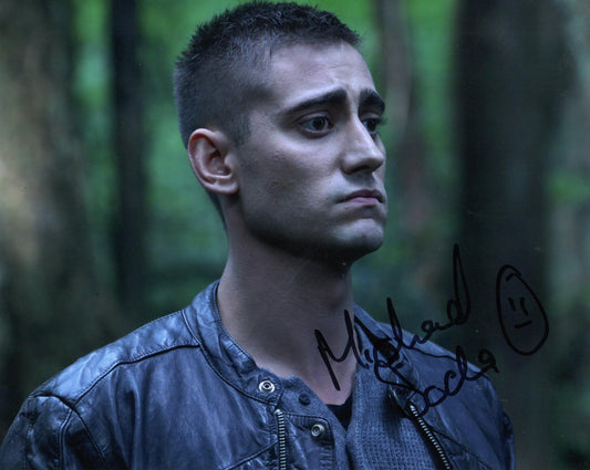 MICHAEL SOCHA SIGNED ONCE UPON A TIME 8X10 PHOTO (2)