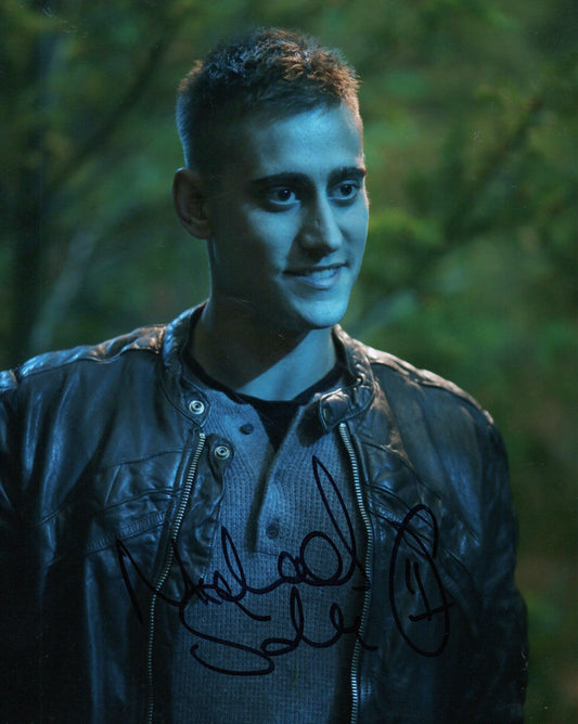 MICHAEL SOCHA SIGNED ONCE UPON A TIME 8X10 PHOTO (6)