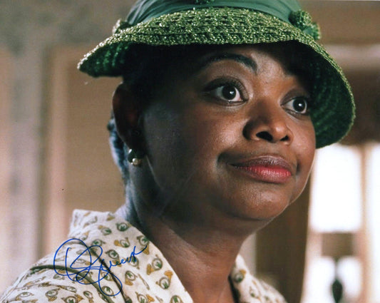 OCTAVIA SPENCER SIGNED THE HELP 10X8 PHOTO (2)