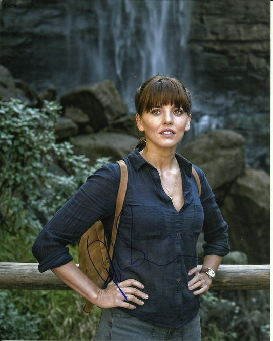 OPHELIA LOVIBOND SIGNED HOOTEN AND THE LADY 10X8 PHOTO (3)