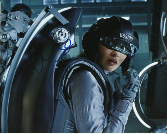 OLIVIA COOKE SIGNED READY PLAYER ONE 10X8 PHOTO
