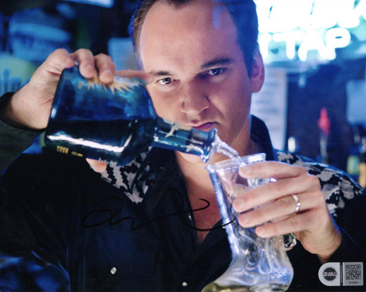 QUENTIN TARANTINO SIGNED 8X10 PHOTO (3) ALSO SWAU