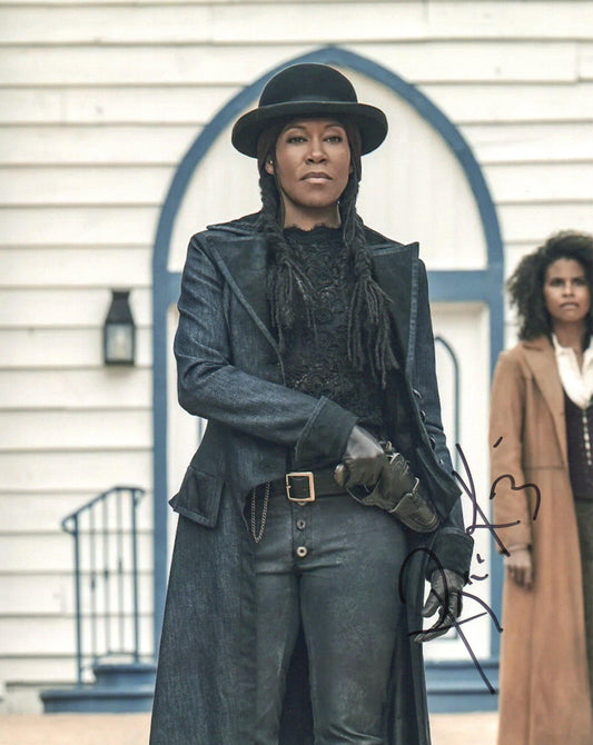 REGINA KING SIGNED THE HARDER THEY FALL 10X8 PHOTO (1)