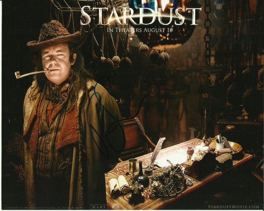 RICKY GERVAIS SIGNED STARDUST 8X10 PHOTO