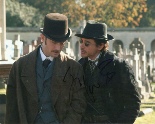 ROBERT DOWNEY JNR AND JUDE LAW SIGNED SHERLOCK HOLMES 8X10 PHOTO (3)