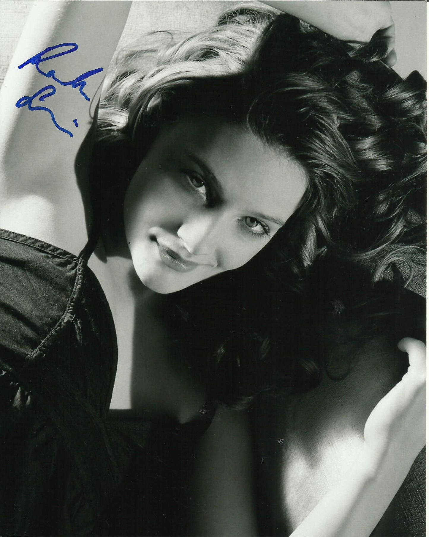 ROMOLA GARAI SIGNED SEXY 10X8 PHOTO