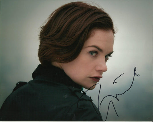RUTH WILSON SIGNED SEXY 10X8 PHOTO (5)