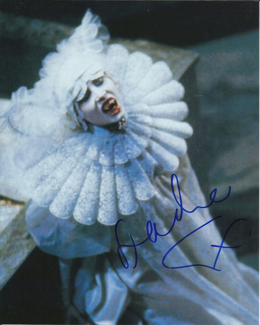 SADIE FROST SIGNED DRACULA 10X8 PHOTO (1)