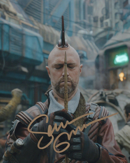SEAN GUNN SIGNED GUARDIANS OF THE GALAXY 8X10 PHOTO (1)