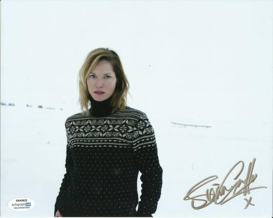 SIENNA GUILLORY SIGNED FORTITUDE 8X10 PHOTO ALSO ACOA