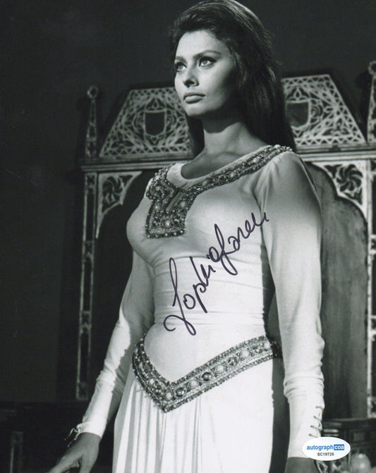 SOPHIA LOREN SIGNED SEXY 10X8 PHOTO (20) ALSO ACOA CERTIFIED