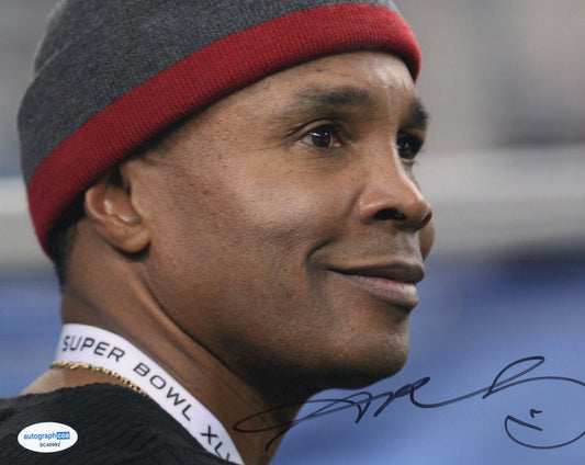 SUGAR RAY LEONARD SIGNED 8X10 PHOTO (1) ALSO ACOA CERTIFIED