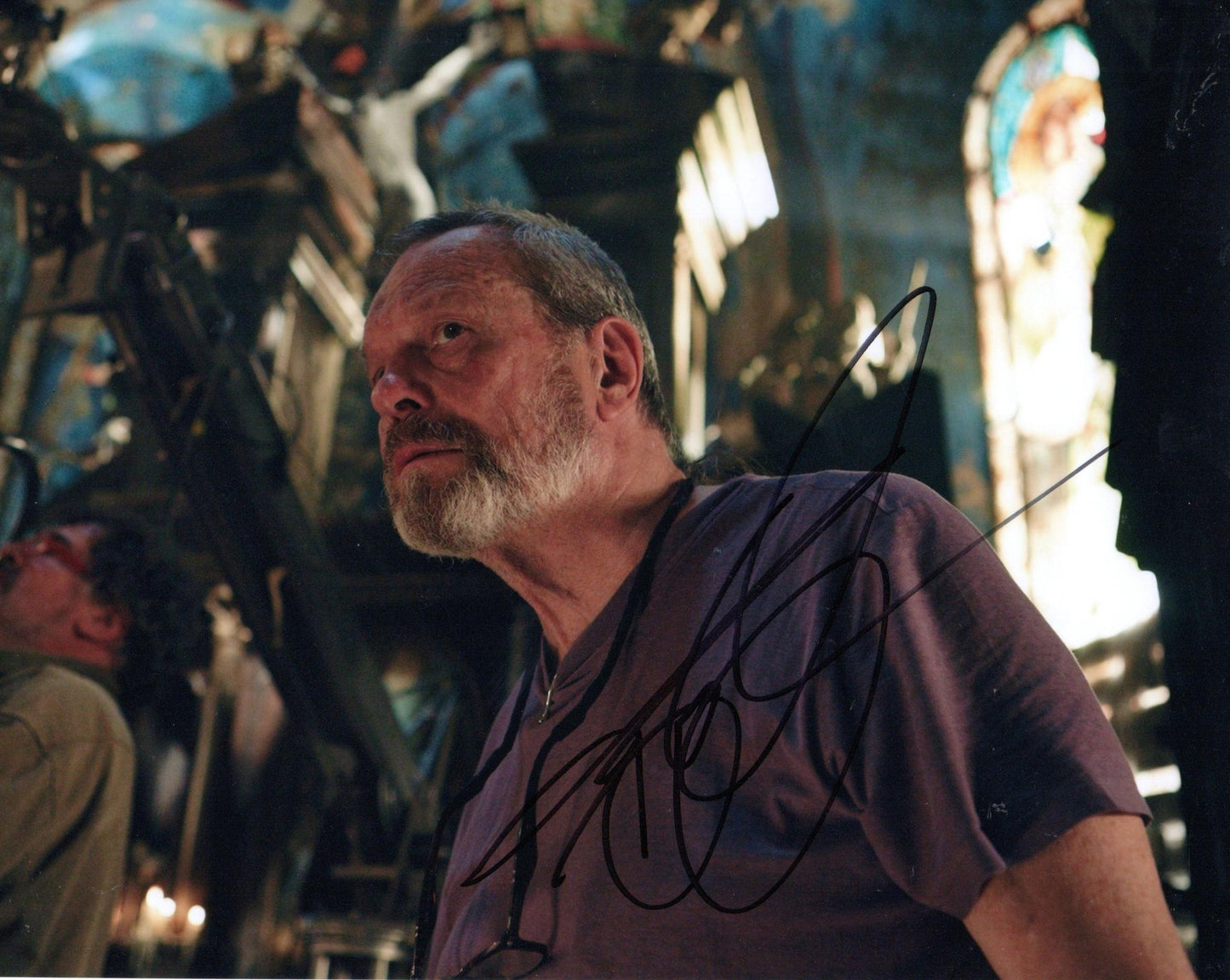 TERRY GILLIAM SIGNED 8X10 PHOTO (12)