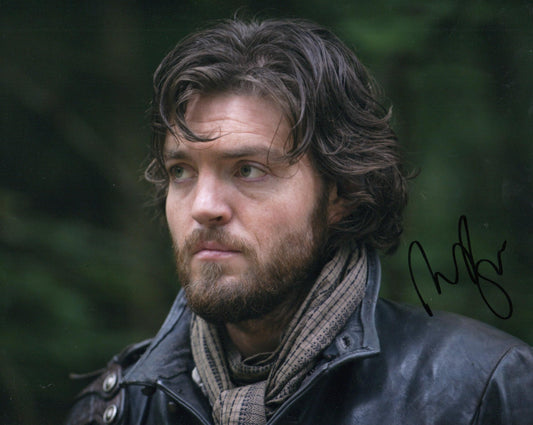 TOM BURKE SIGNED THE MUSKETEERS 10X8 PHOTO (2)