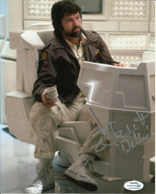 TOM SKERRITT SIGNED ALIEN 8X10 PHOTO (2) ALSO ACOA CERTIFIED
