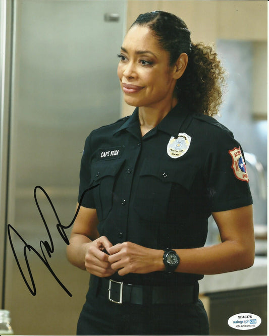 GINA TORRES SIGNED 911 LONE STAR 10X8 PHOTO (1) ALSO ACOA CERTIFIED