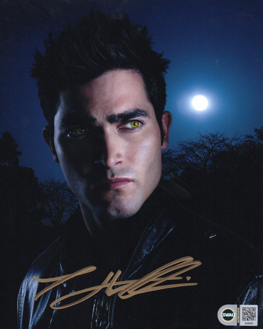 TYLER HOECHLIN SIGNED TEEN WOLF 8X10 PHOTO (1) ALSO SWAU