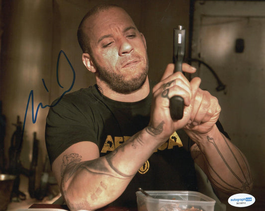 VIN DIESEL SIGNED BABYLON AD 8X10 PHOTO ALSO ACOA (1)