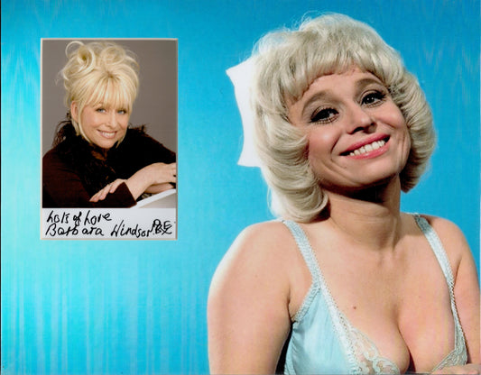 BARBARA WINDSOR SIGNED 14X11 CARRY ON PHOTO MOUNT (1)