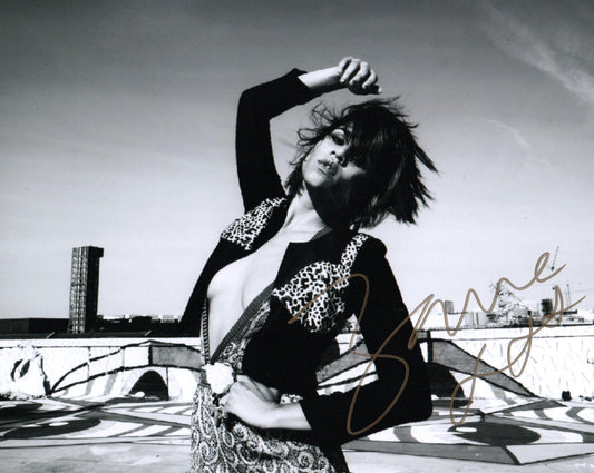 ZAWE ASHTON SIGNED SEXY 8X10 PHOTO (1)