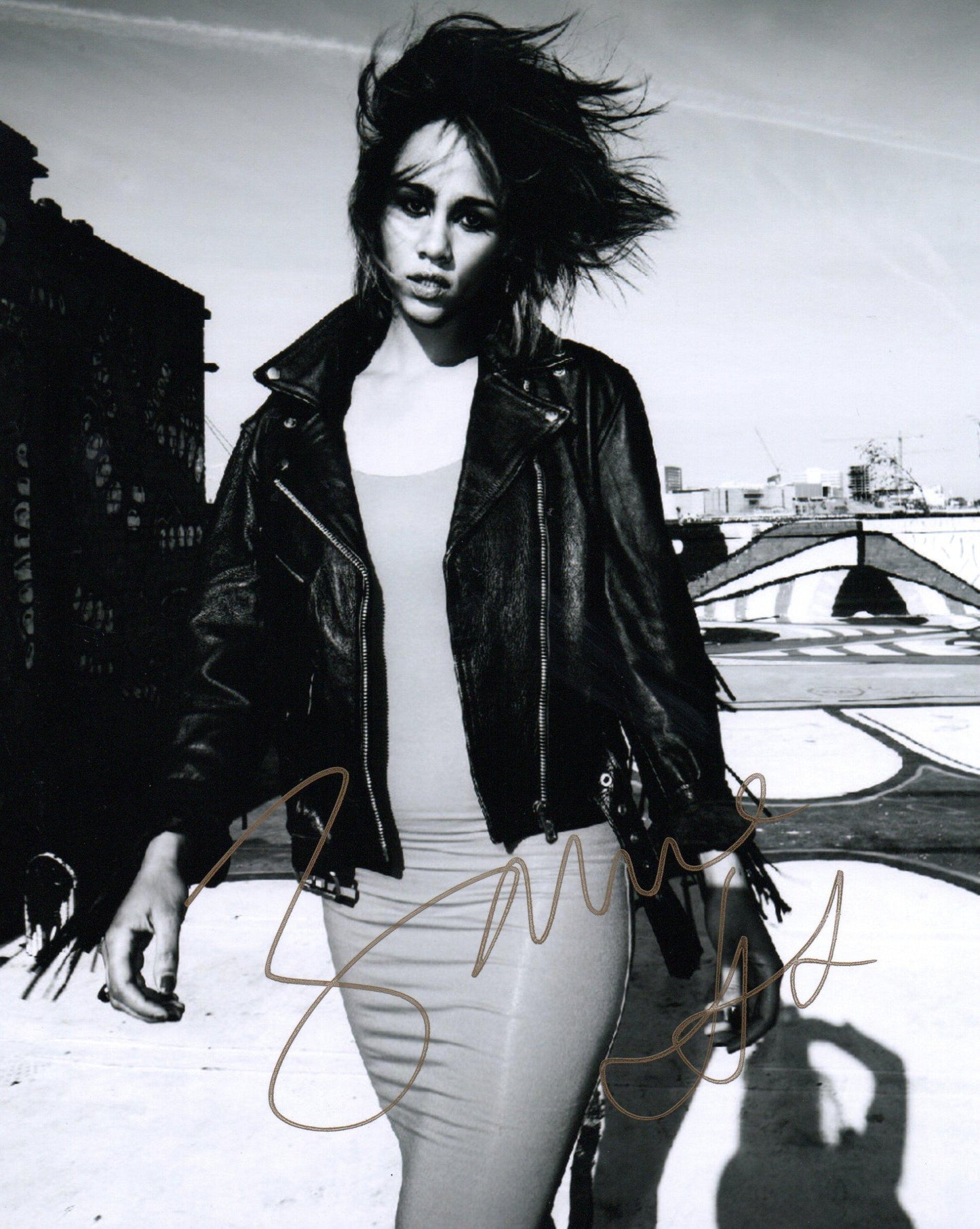 ZAWE ASHTON SIGNED SEXY 8X10 PHOTO (3)