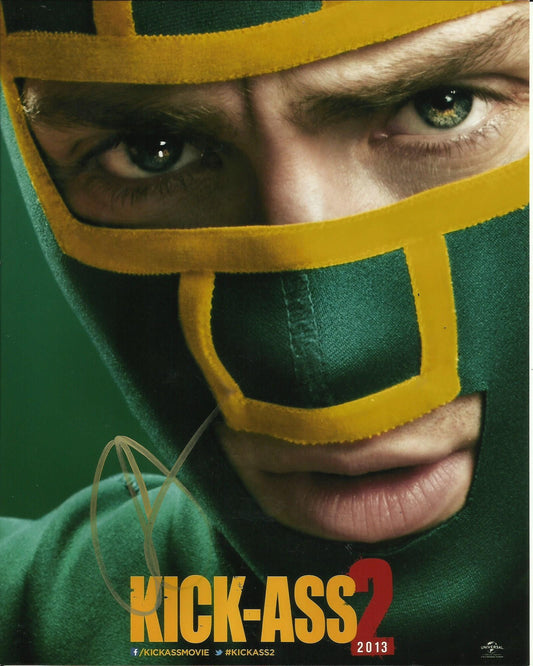 AARON TAYLOR-JOHNSON SIGNED KICK-ASS 8X10 PHOTO (5)