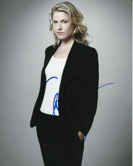 ALI LARTER SIGNED SEXY 10X8 PHOTO (1)