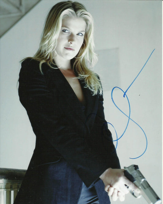 ALI LARTER SIGNED SEXY HEROES 10X8 PHOTO (5)