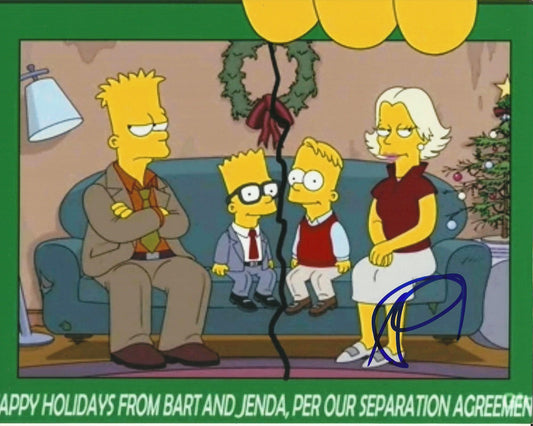 AMY POEHLER SIGNED SIMPSONS 10X8 PHOTO