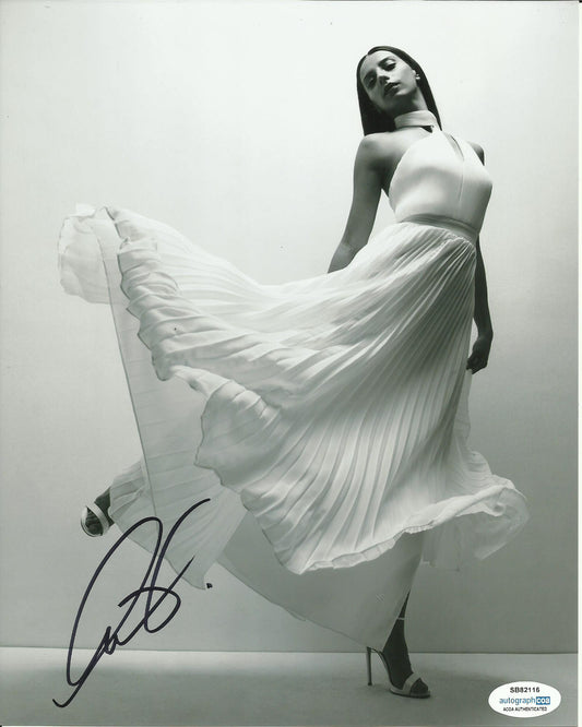 ANGELA SARAFYAN SIGNED SEXY 10X8 PHOTO (2) also ACOA certified