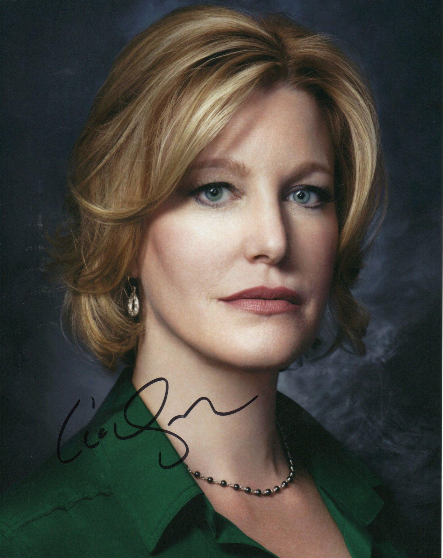 ANNA GUNN SIGNED BREAKING BAD 10X8 PHOTO (4)