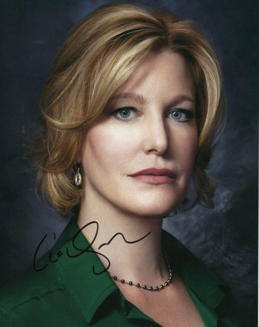 ANNA GUNN SIGNED BREAKING BAD 10X8 PHOTO (4)